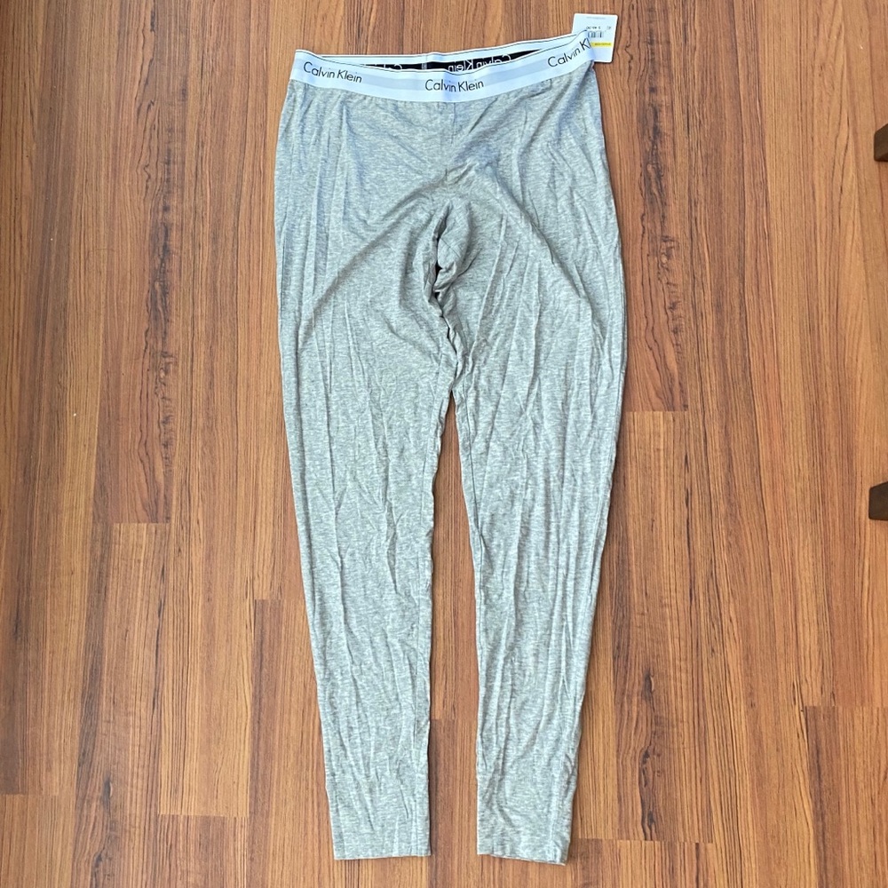 NWT Calvin Klein Leggings